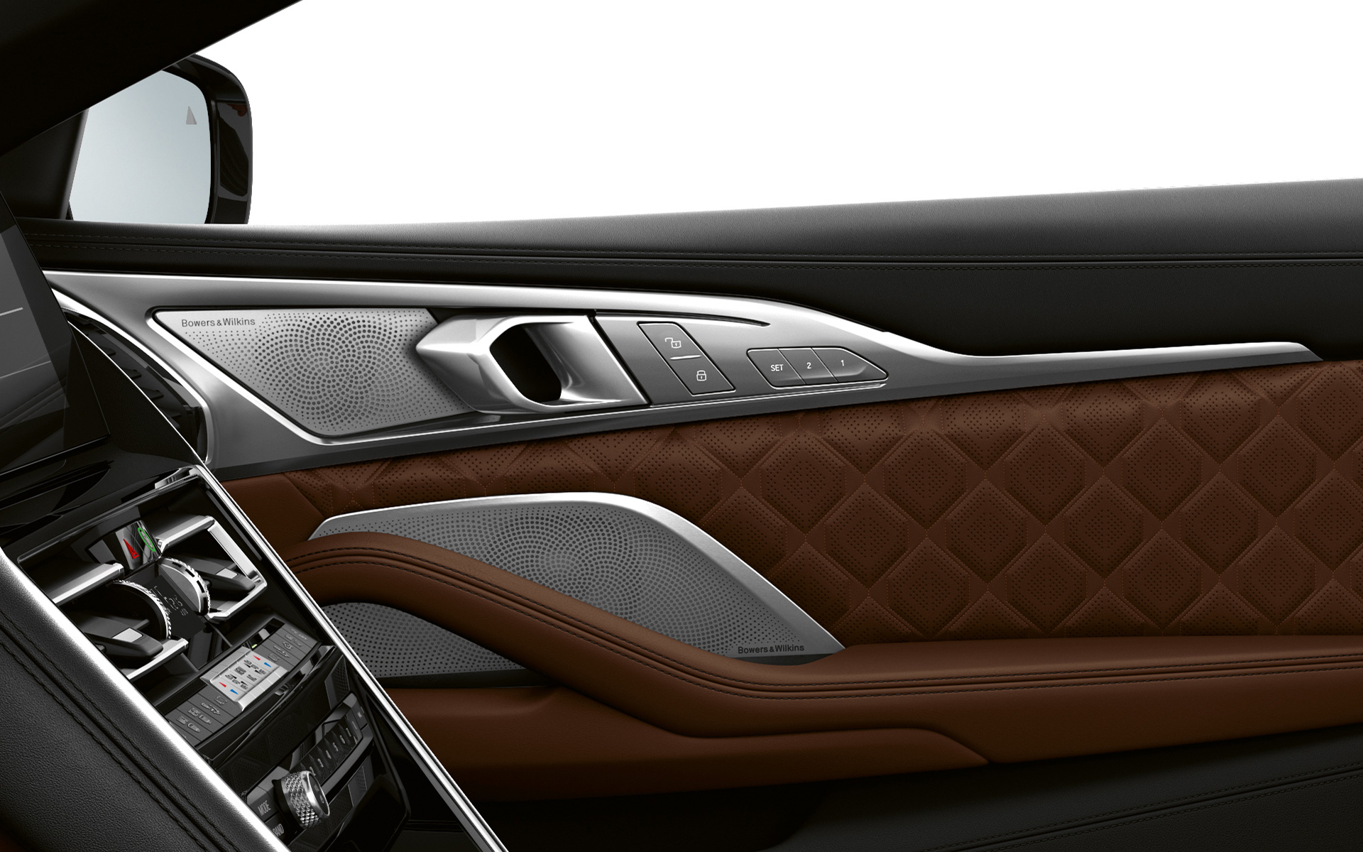 Bowers & Wilkins Diamond erdvinio garso sistema BMW M8 kabrioletas F91 LCI Facelift 2022 BMW M8 kabrioletas F91 LCI Facelift 2022 Bowers & Wilkins Diamond erdvinio garso sistema vaizdas iš arti