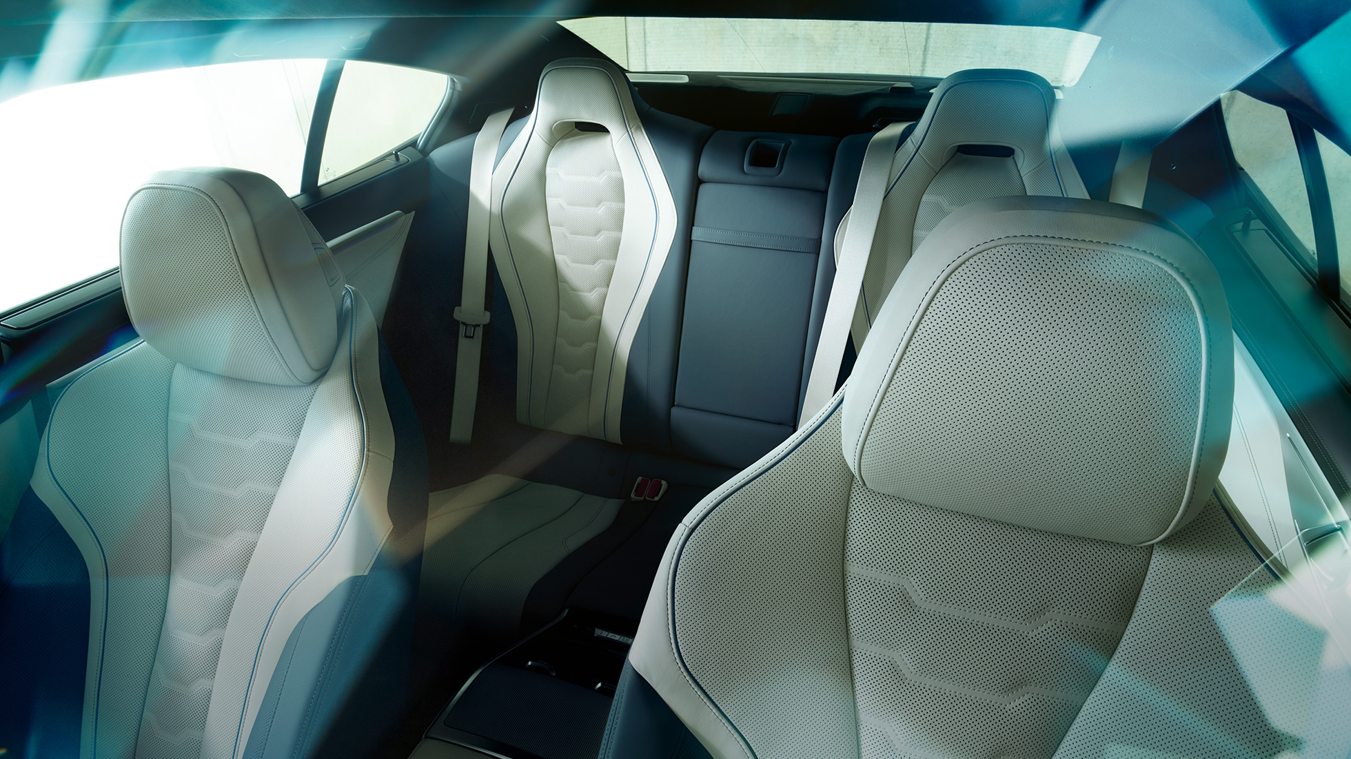Prabangios odinės BMW M850i xDrive Gran kupė sėdynės Prabangios odinės BMW M850i xDrive Gran kupė sėdynės G16 2019 interjeras