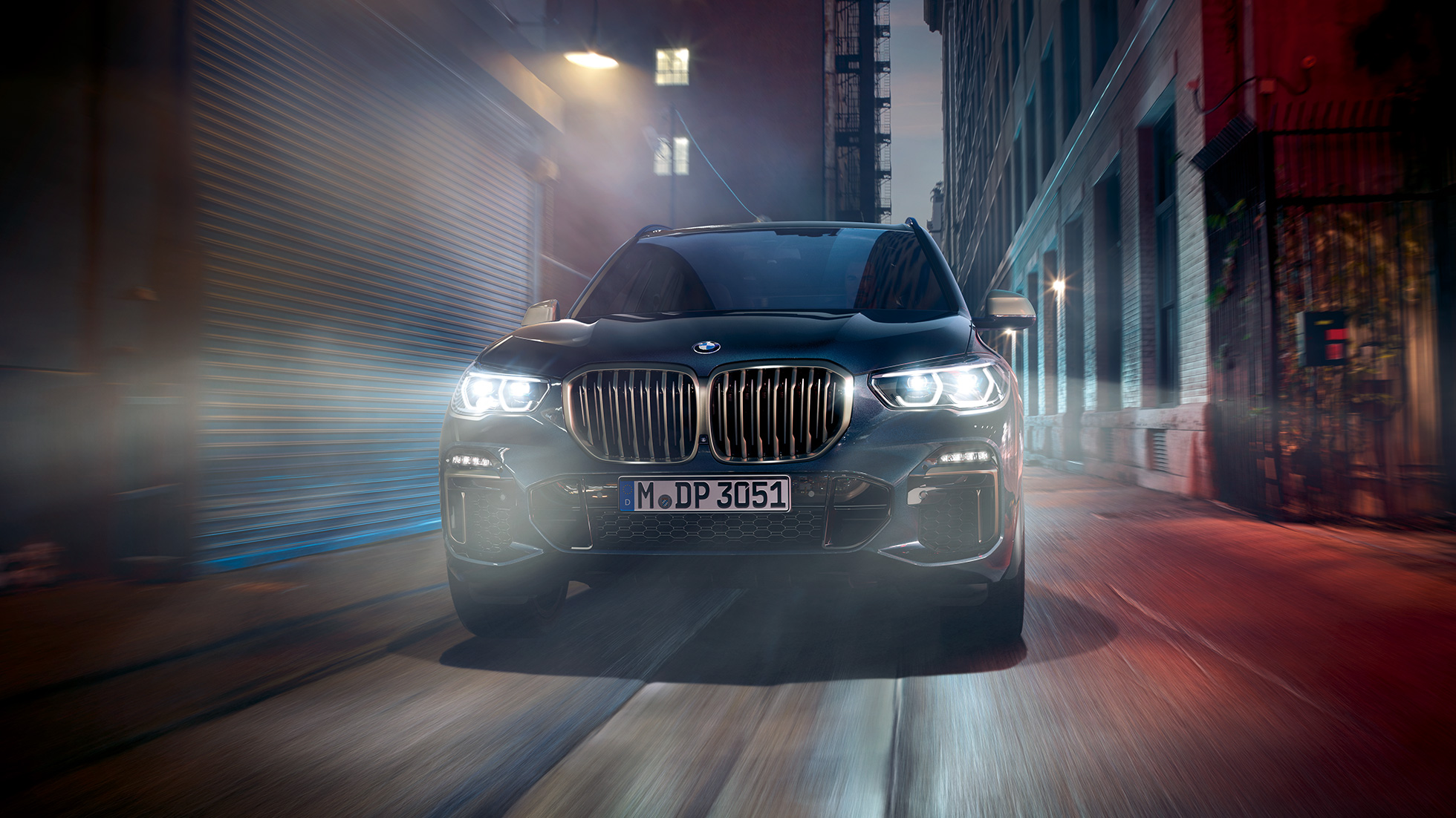 BMW X5 M50i priekinės grotelės BMW priekinės grotelės Cerium Grey pilkos spalvos BMW X5 M50i G05 Carbon black juodo metaliko spalvos vaizdas iš priekio