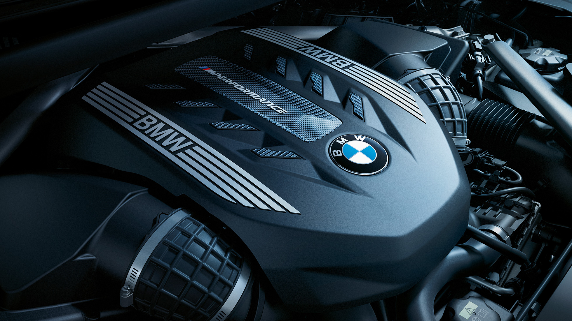 BMW X6 M50i variklis G06 BMW X6 M50i M TwinPower Turbo varikliai