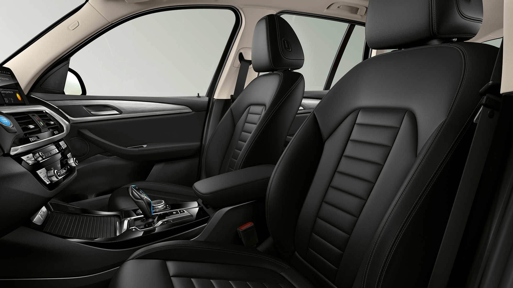 BMW iX3 G08 2020 modelis „Inspiring“, sportinės mokos spalvos Vernasca odos sėdynės BMW iX3 G08 2020 modelis „Inspiring“, sportinės vairuotojo ir priekinio keleivio mokos spalvos Vernasca odos sėdynės, interjeras