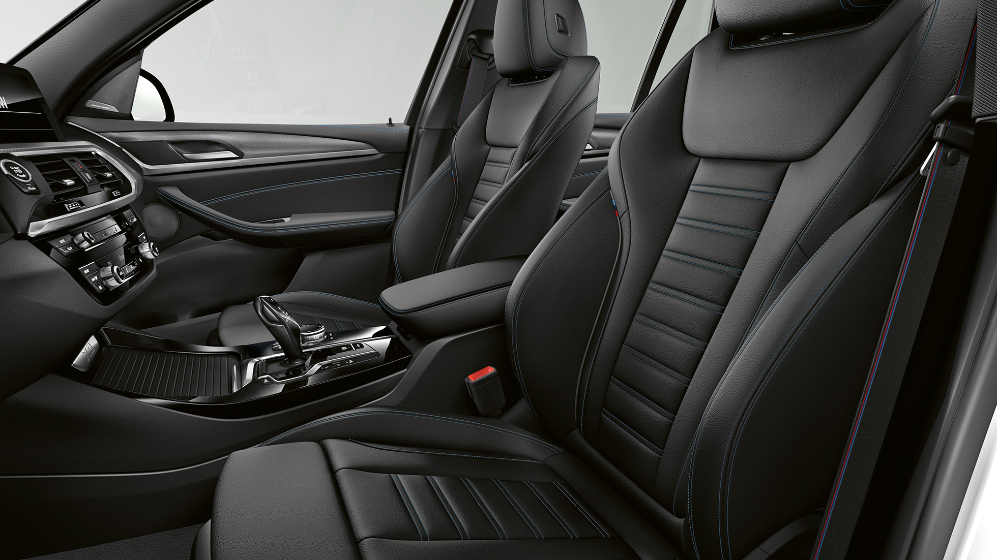 BMW X3 M40i, modelis M Sport, sėdynės BMW X3 M40i, modelis M Sport, sėdynės