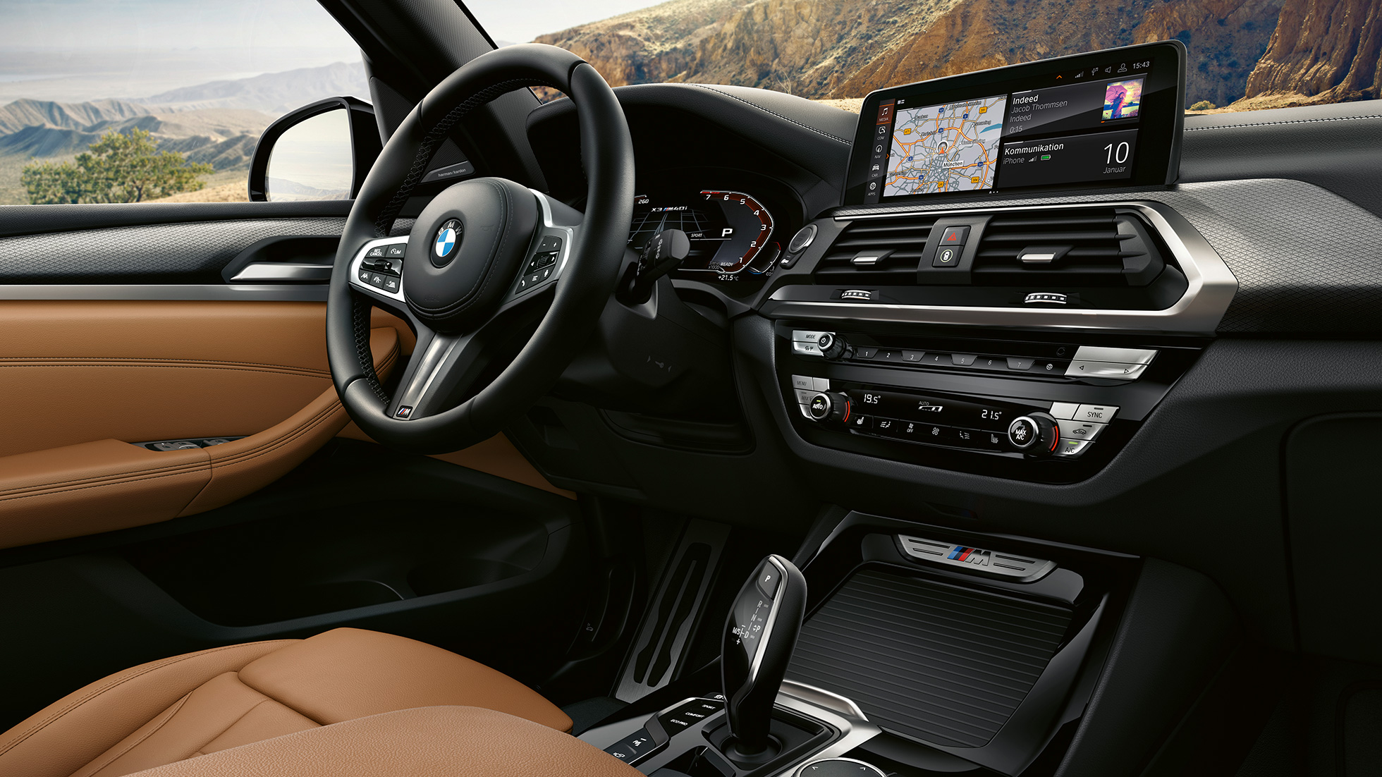 BMW X3 M40i, vairas ir prietaisų skydelis BMW X3 M40i, vairas ir prietaisų skydelis