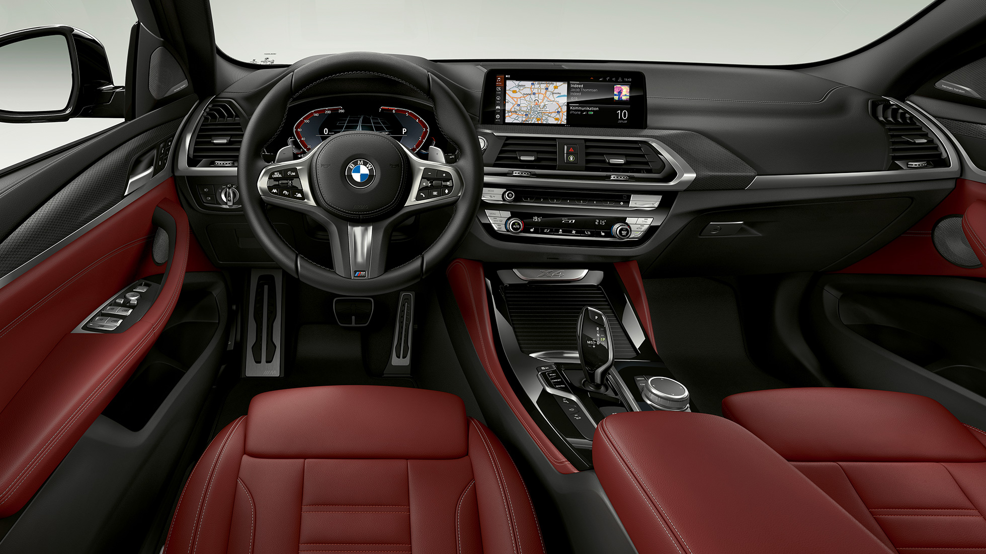 BMW X4 xDrive30i modelio M Sport X vairuotojo erdvė Vairuotojo erdvė BMW X4 xDrive30i M Sport X modelio G02 2018 G02 2018 interjere