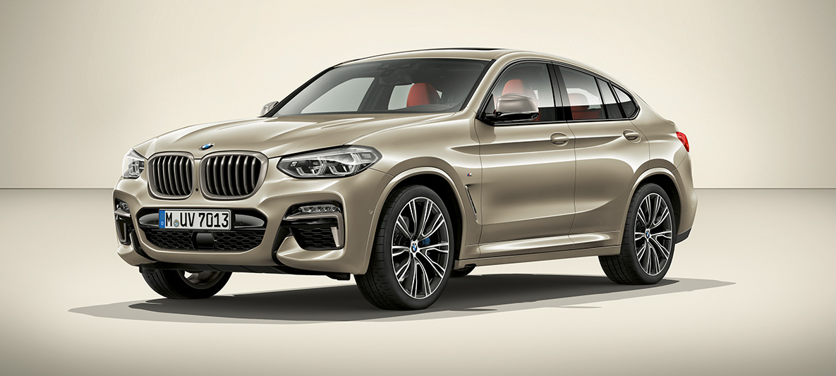 BMW Individual BMW X4 Sun Stone metaliko spalvos BMW Individual kolekcija BMW X4 G02 2018 Sun Stone metaliko spalvos trijų ketvirčių vaizdas iš šono