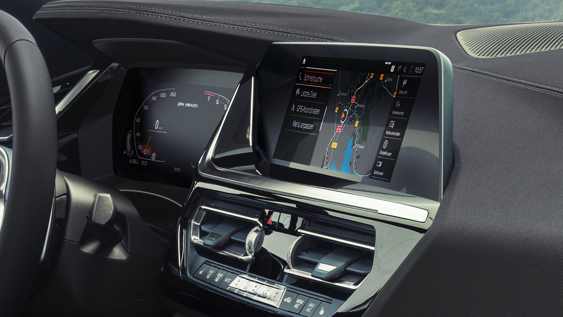 Išmanusis asmeninis asistentas Išmanusis asmeninis asistentas: iDrive ekrano vaizdas iš arti