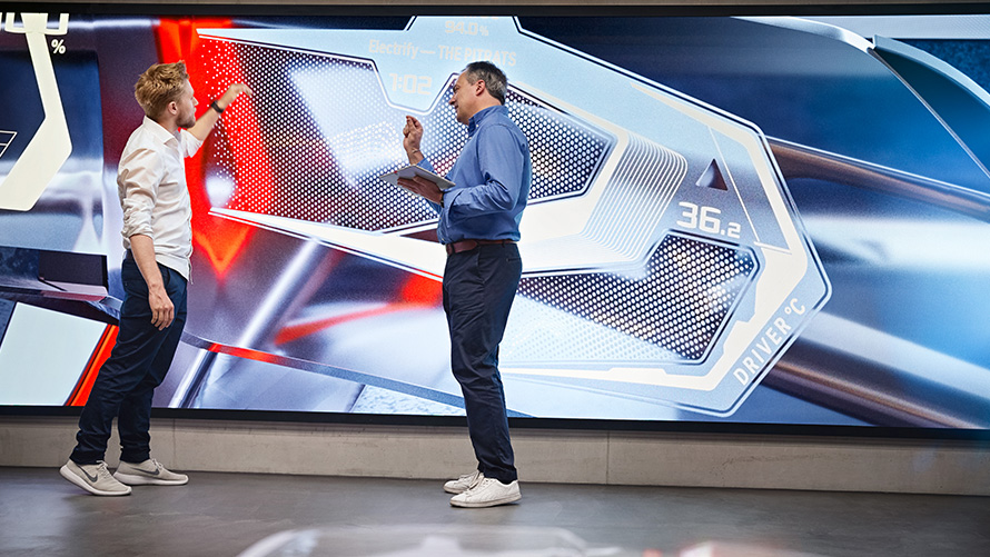 BMW Vision M NEXT, tobulinimas, dizainas BMW Vision M NEXT, tobulinimas, Boost Pod valdymo konsolė, dizainas, besikalbantys dizaineriai