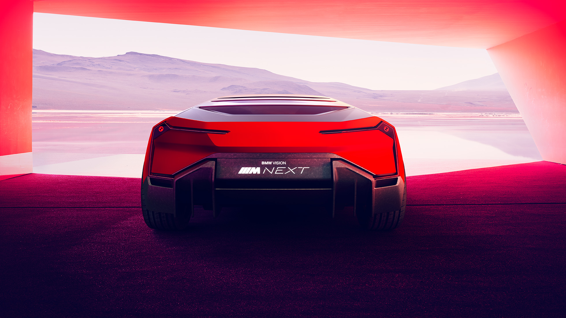 BMW Vision M NEXT, vaizdas iš galo BMW Vision M NEXT, vaizdas iš galo, BMW M1