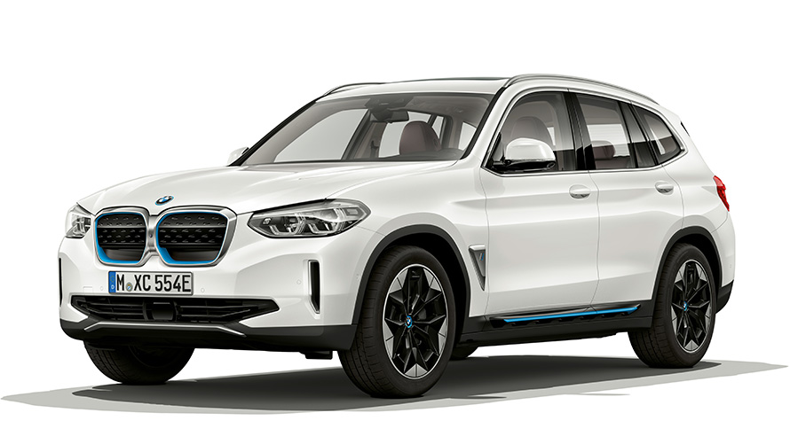 BMW iX3 vaizdas studijoje BMW iX3 trijų ketvirčių vaizdas iš priekio studijoje