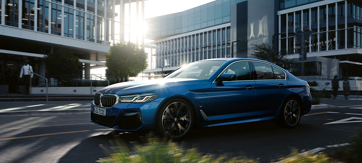BMW įkraunamo hibrido nuvažiuojamas atstumas BMW elektrinis mobilumas, BMW įkraunamo hibrido nuvažiuojamas atstumas