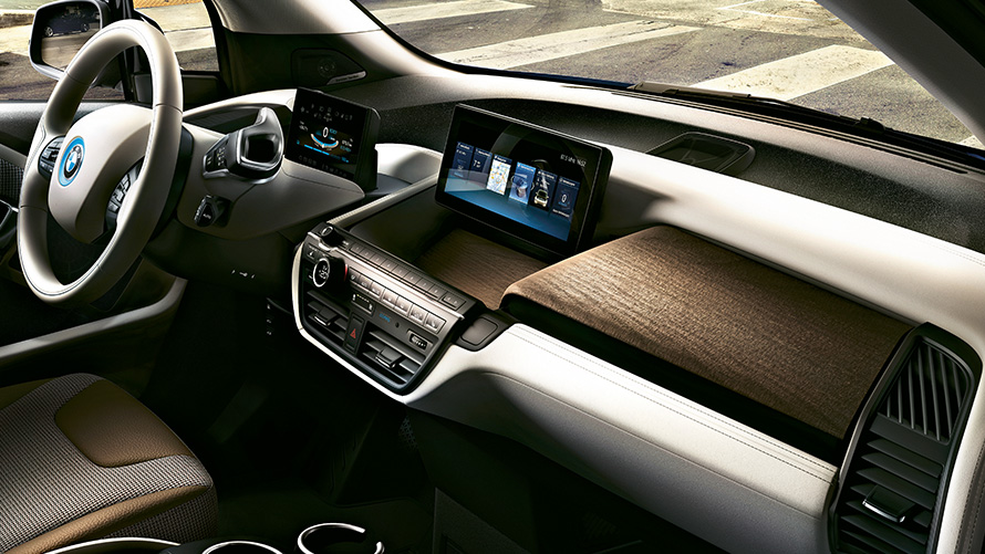 BMW tausus perdirbimas BMW elektrinis mobilumas, BMW tausumas, aplinką tausojanti gamyba, perdirbimas