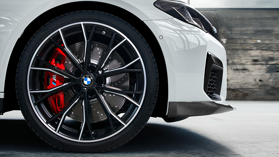 20 colių M Performance poliruoti Double-spoke 669 M ratlankiai matinės juodos Jet Black spalvos, vasaros ratlankių komplektas BMW aksesuarai ir priedai rudens ir žiemos sezonui 20 colių M Performance poliruoti Double-spoke 669 M ratlankiai matinės juodos Jet Black spalvos, vasaros ratlankių komplektas