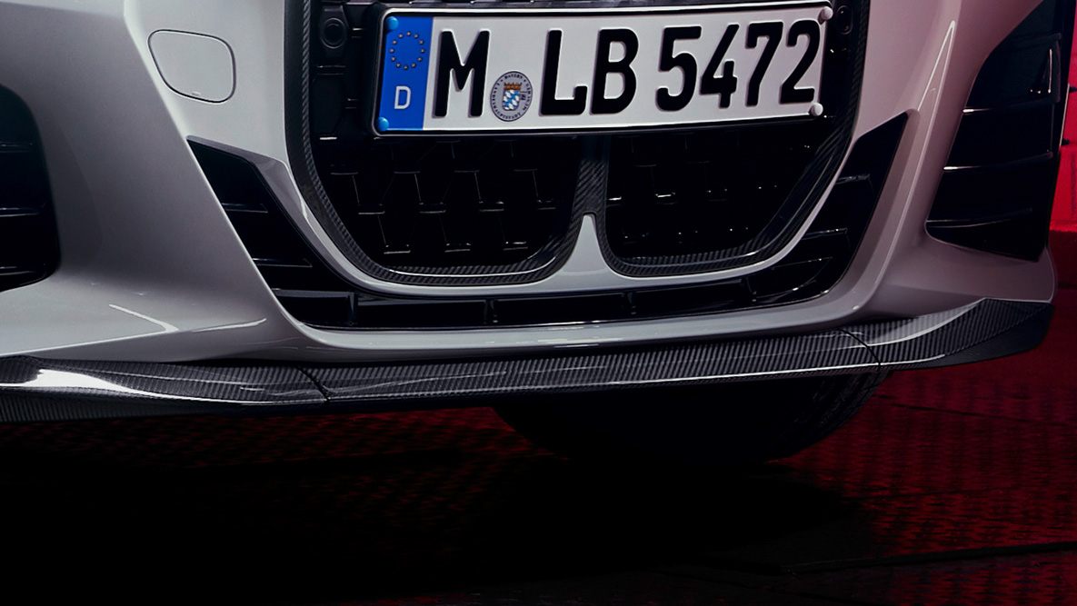 BMW M Performance priekinis oro srauto skirstytuvas iš anglies pluošto, BMW 4 serijos kupė G22 BMW M Performance priekinis oro srauto skirstytuvas iš anglies pluošto, BMW 4 serijos kupė G22, vaizdas iš arti