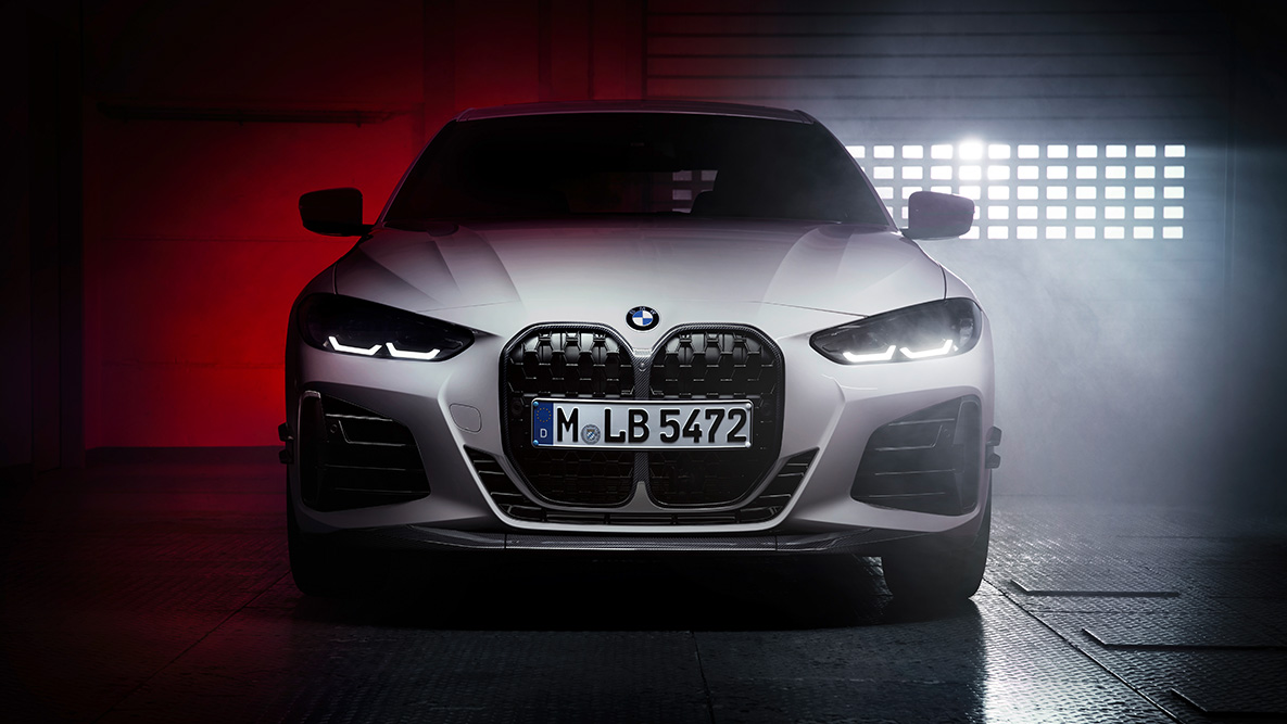 BMW 4 serijos kupė G22, vaizdas iš priekio BMW M Performance Parts serijos dalys, BMW 4 serijos kupė G22, vaizdas iš priekio