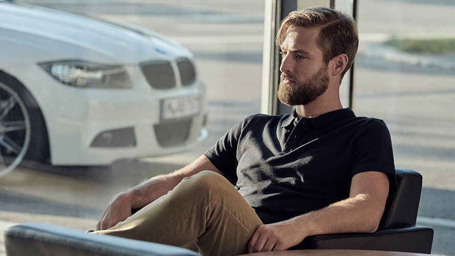 BMW Service Inclusive BMW Service Inclusive klientas laukia BMW servise