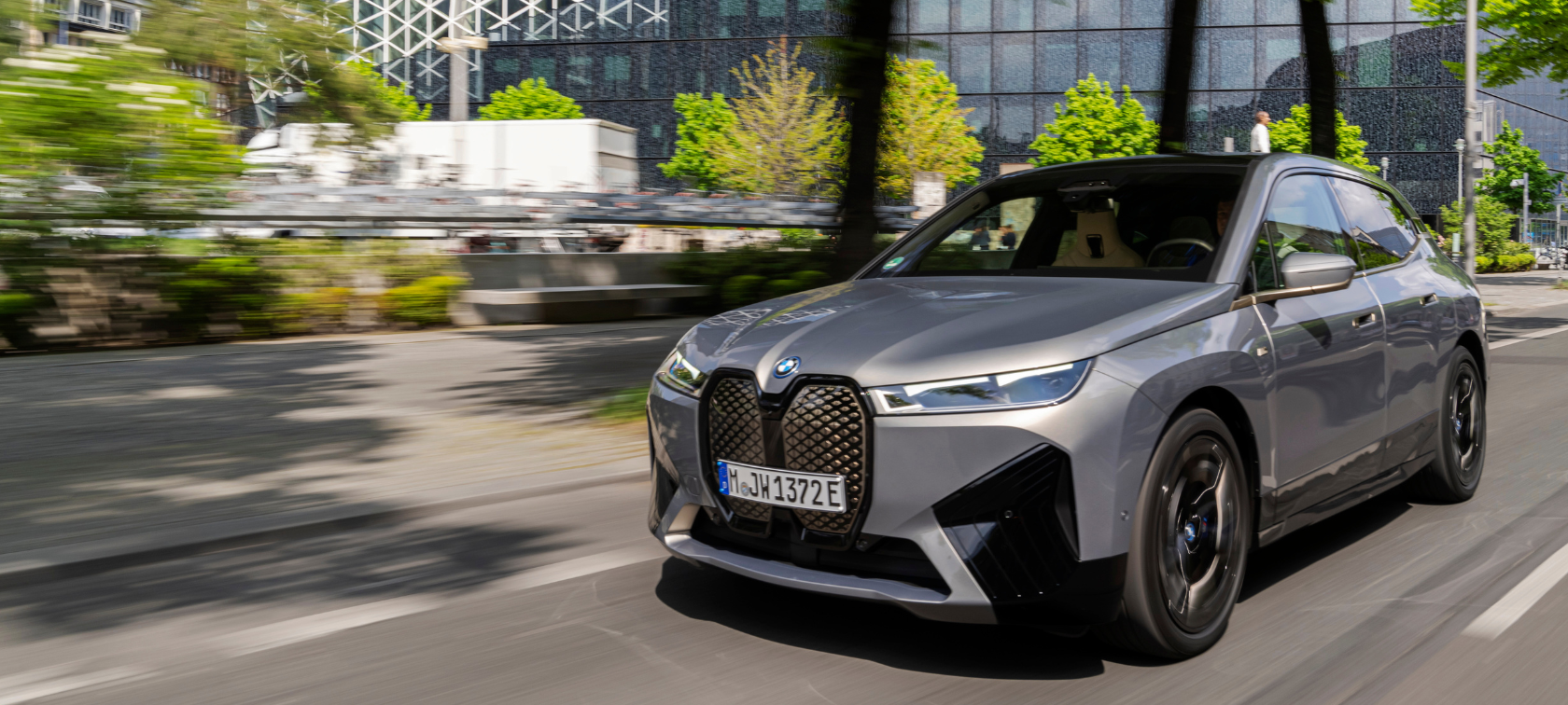 BMW i serija – elektrinių ir hibridinių automobilių ateities pionieriai BMW i serija – elektrinių ir hibridinių automobilių ateities pionieriai