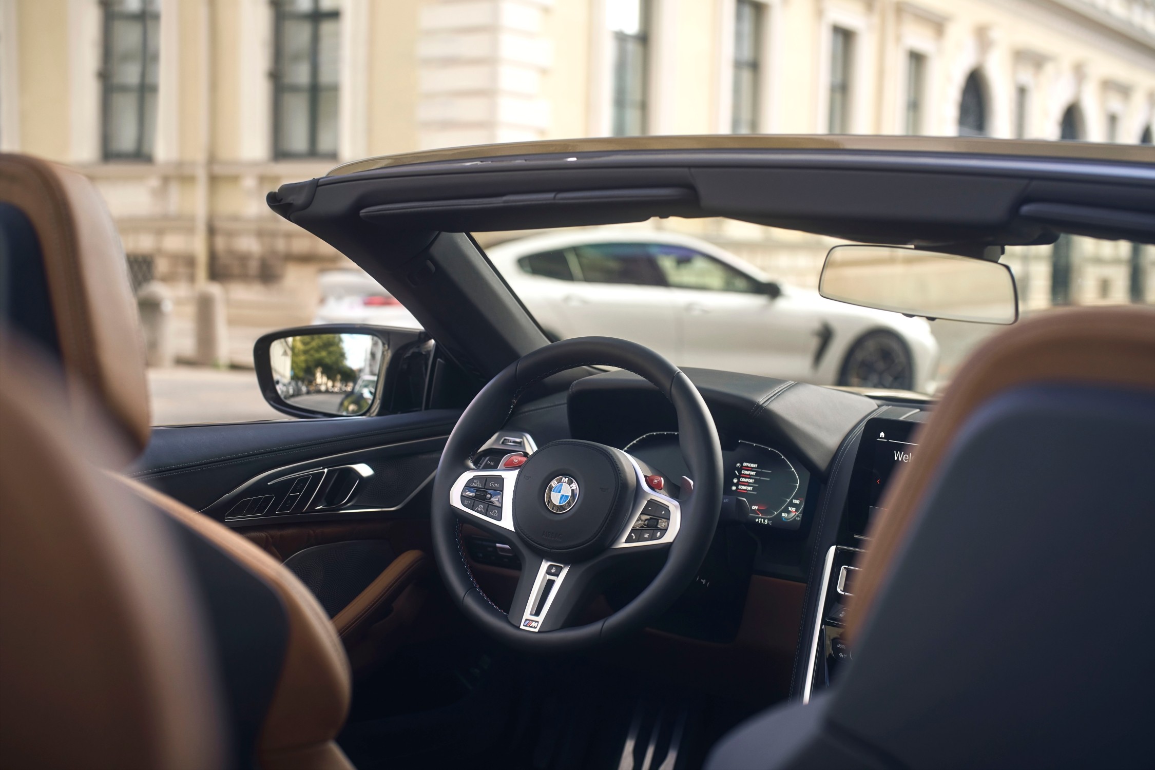 BMW 8 serija