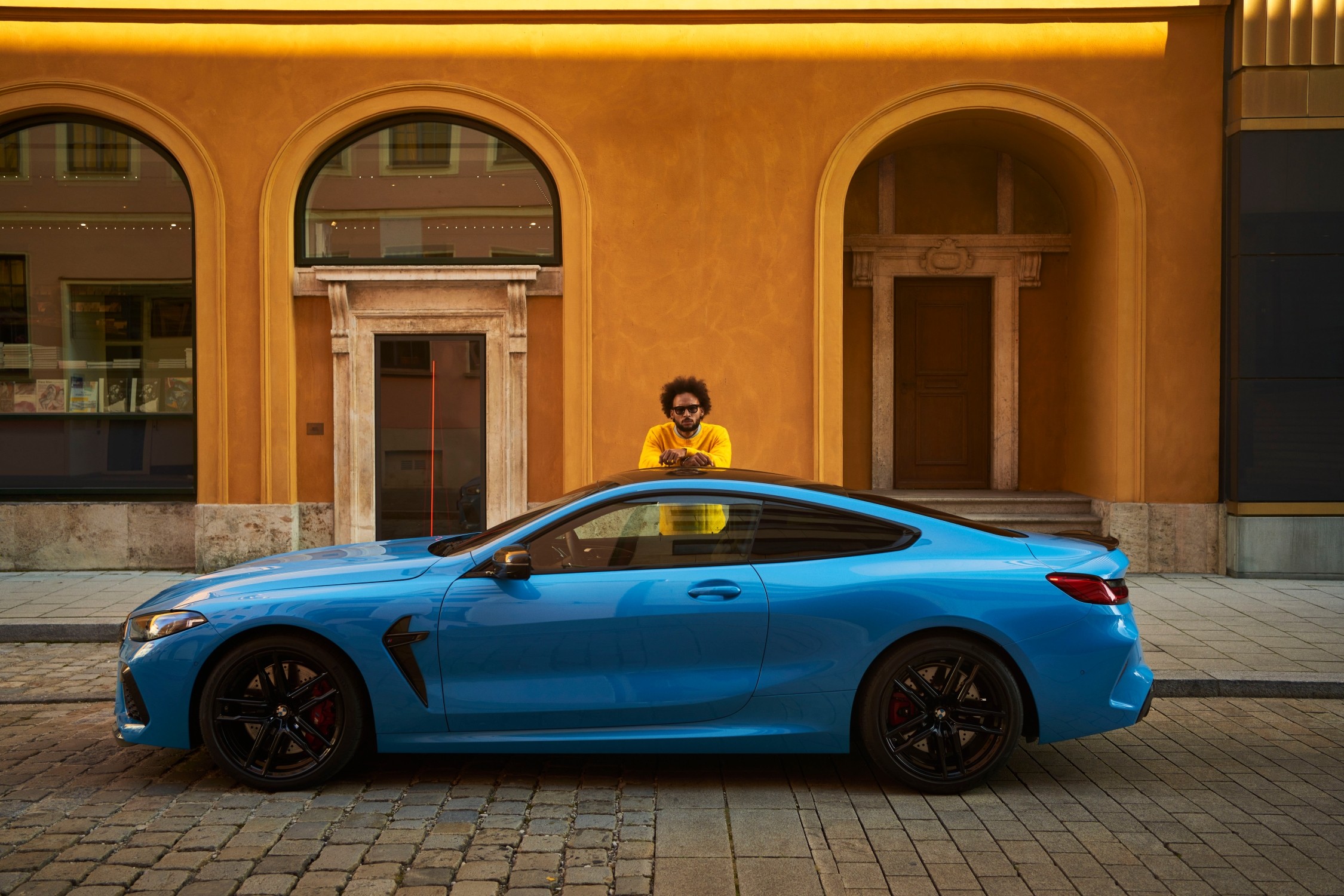 BMW 8 serija