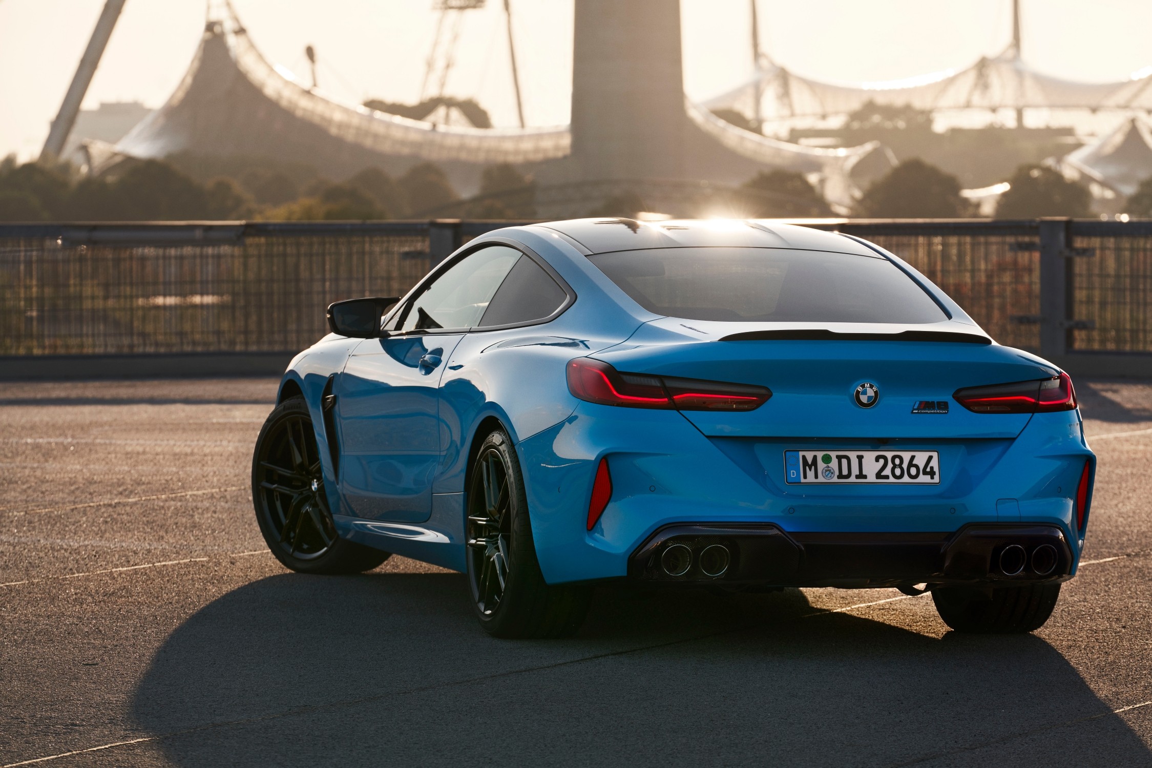 BMW 8 serija