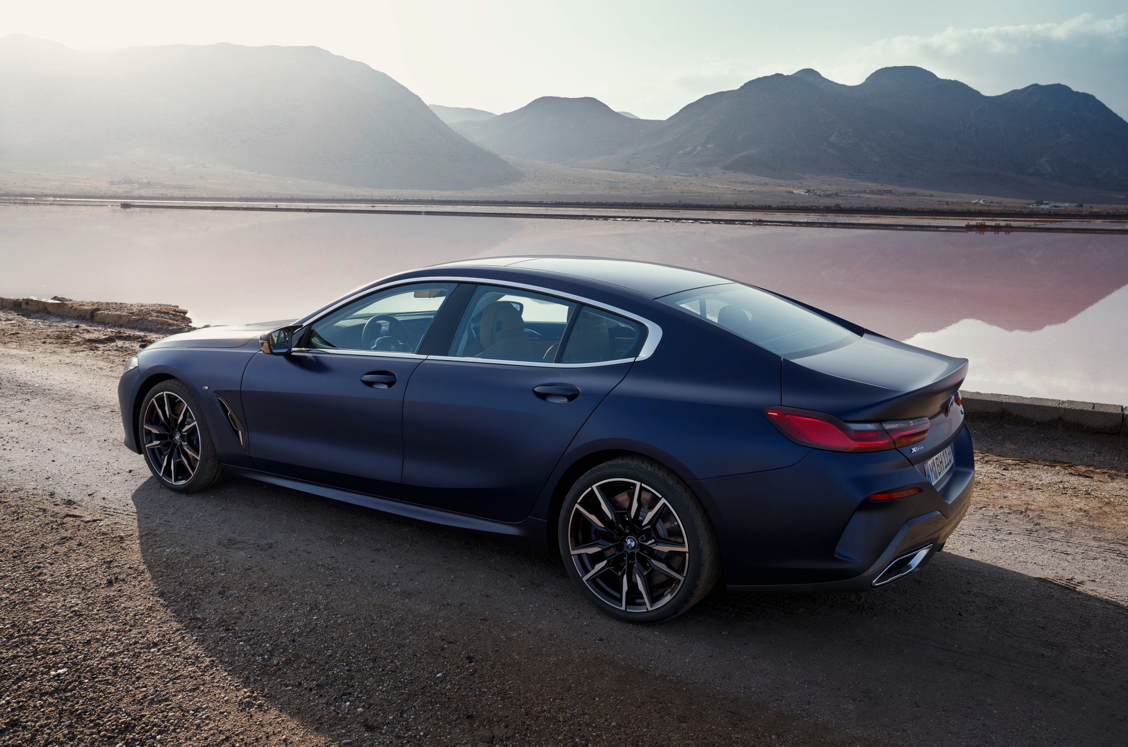 BMW 8 serija