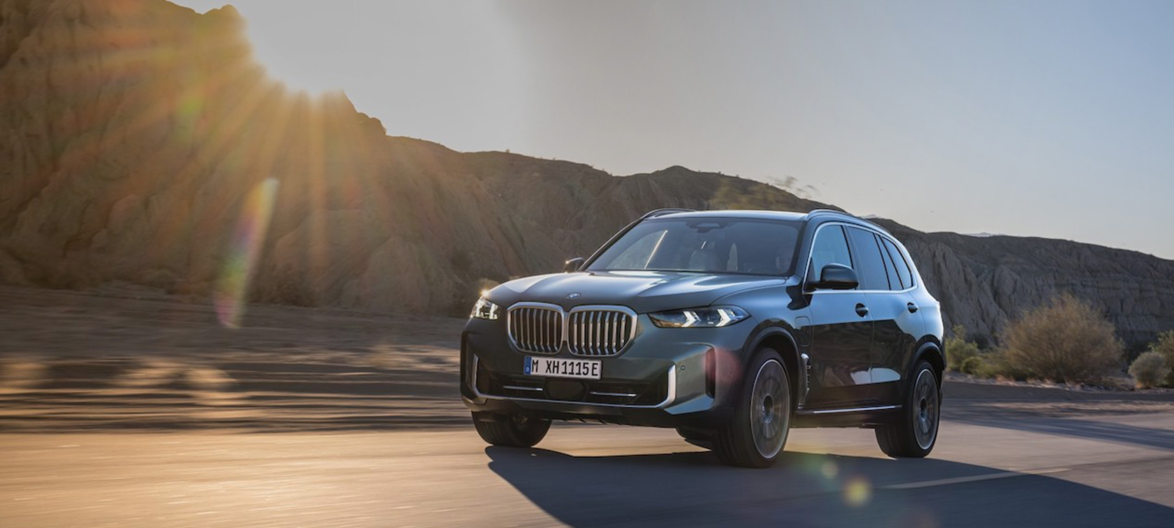 BMW atnaujino prabangiuosius „X5“ ir „X6“: visi modeliai turės dalinę hibridinę technologiją BMW atnaujino prabangiuosius „X5“ ir „X6“: visi modeliai turės dalinę hibridinę technologiją