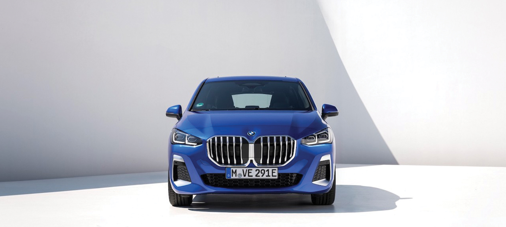 BMW pristatė naujos kartos „BMW 2 Active Tourer“ – modernesnį, erdvesnį ir efektyvesnį BMW pristatė naujos kartos „BMW 2 Active Tourer“ – modernesnį, erdvesnį ir efektyvesnį