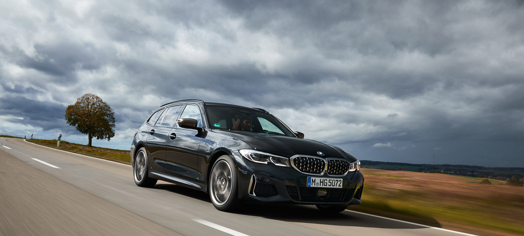 BMW stende Ženevos parodoje – elektrifikuotos naujienos BMW stende Ženevos parodoje – elektrifikuotos naujienos