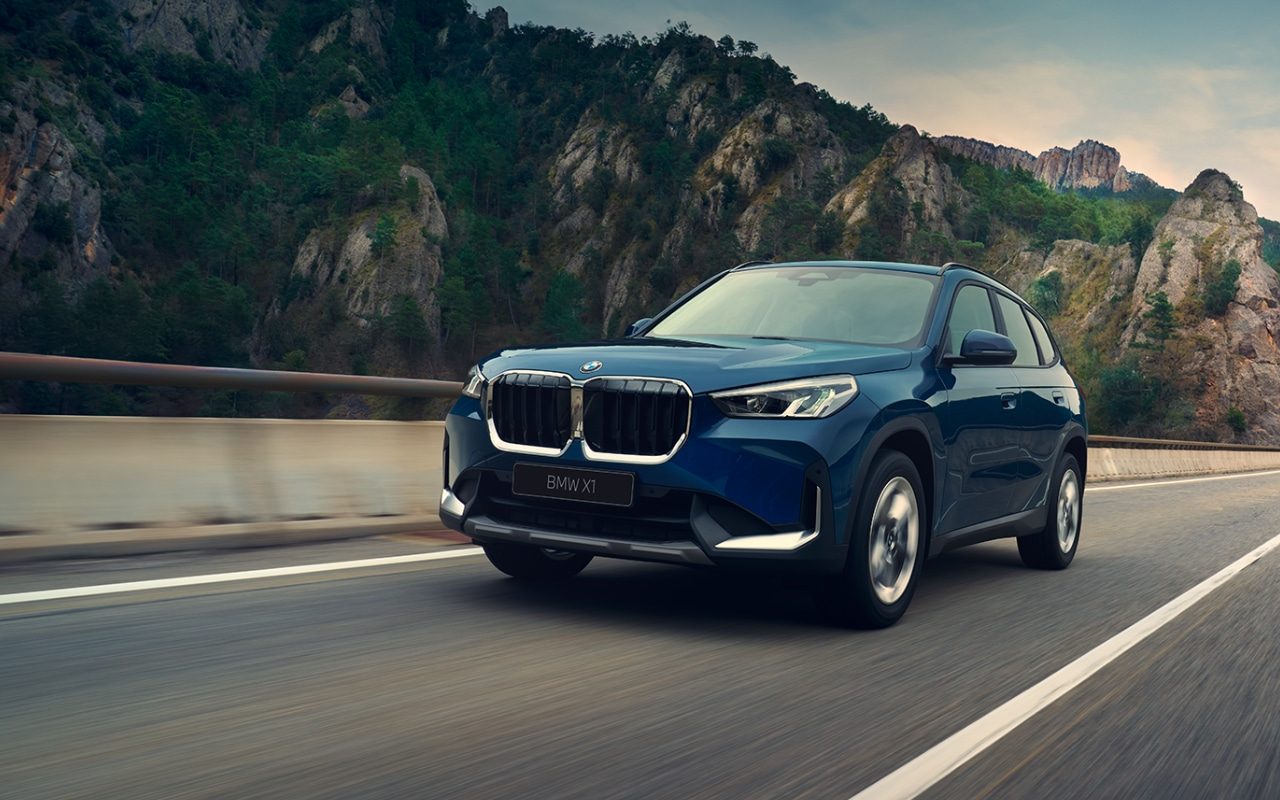 BMW X1 nuo 33 875 Eur.