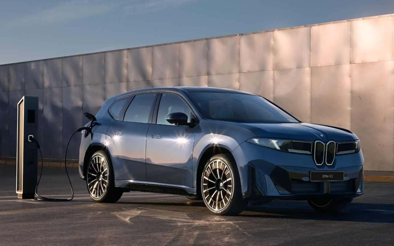 BMW iX3 50 xDrive Pasiūlymo kaina 76 801 Eur.