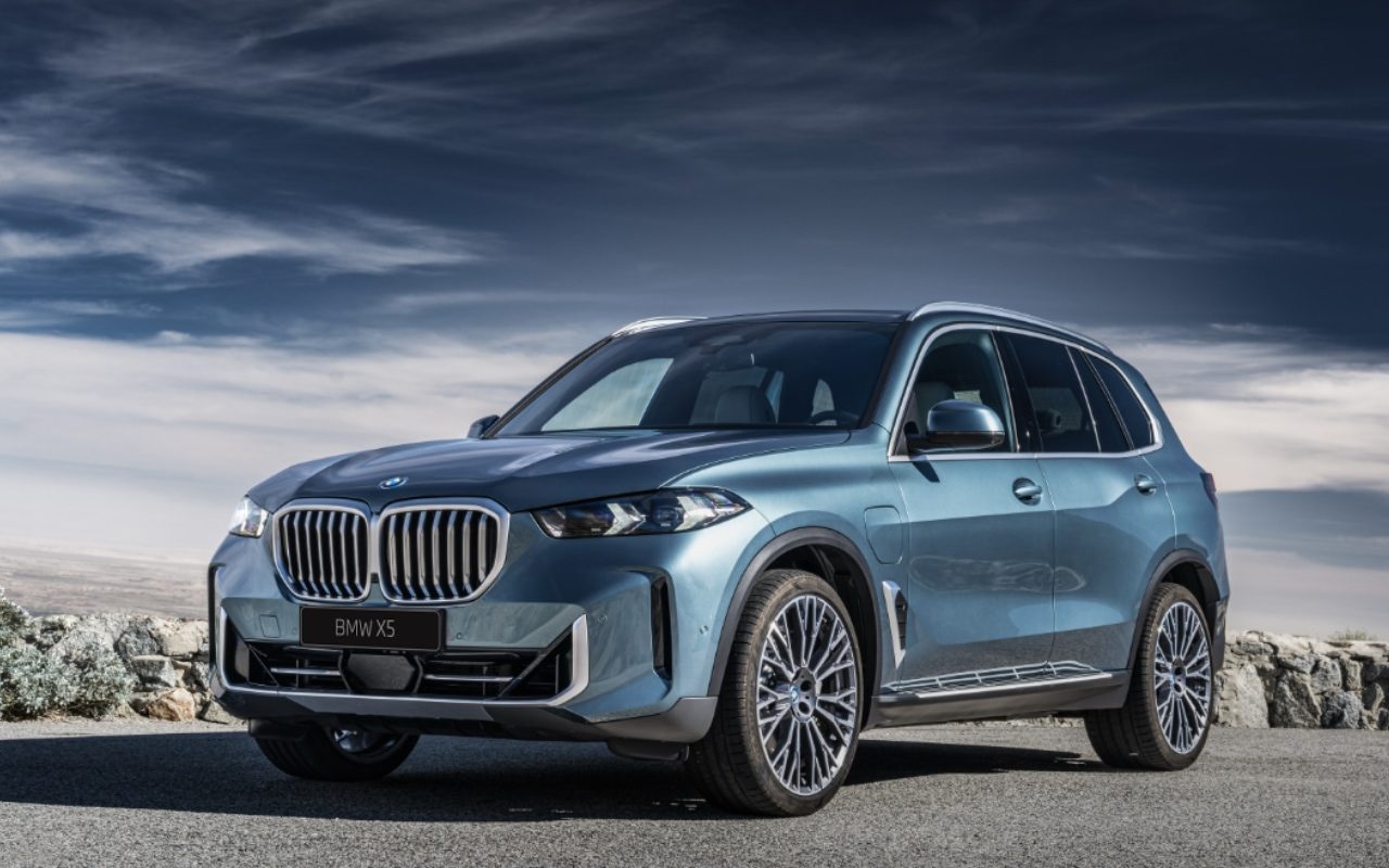 BMW X5 xDrive50e LCI nuo 88 060 Eur.