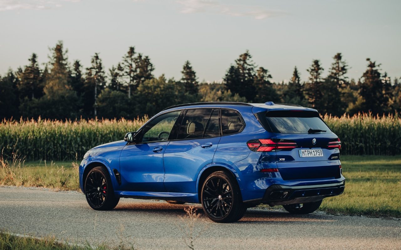 BMW X5 M60i xDrive Pasiūlymo kaina 100 463 Eur.