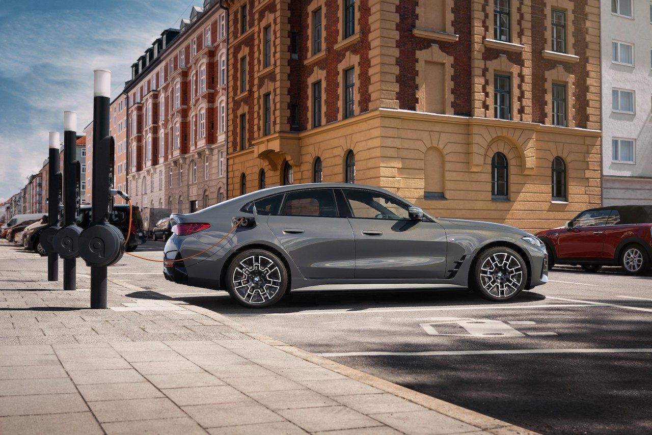 BMW 4