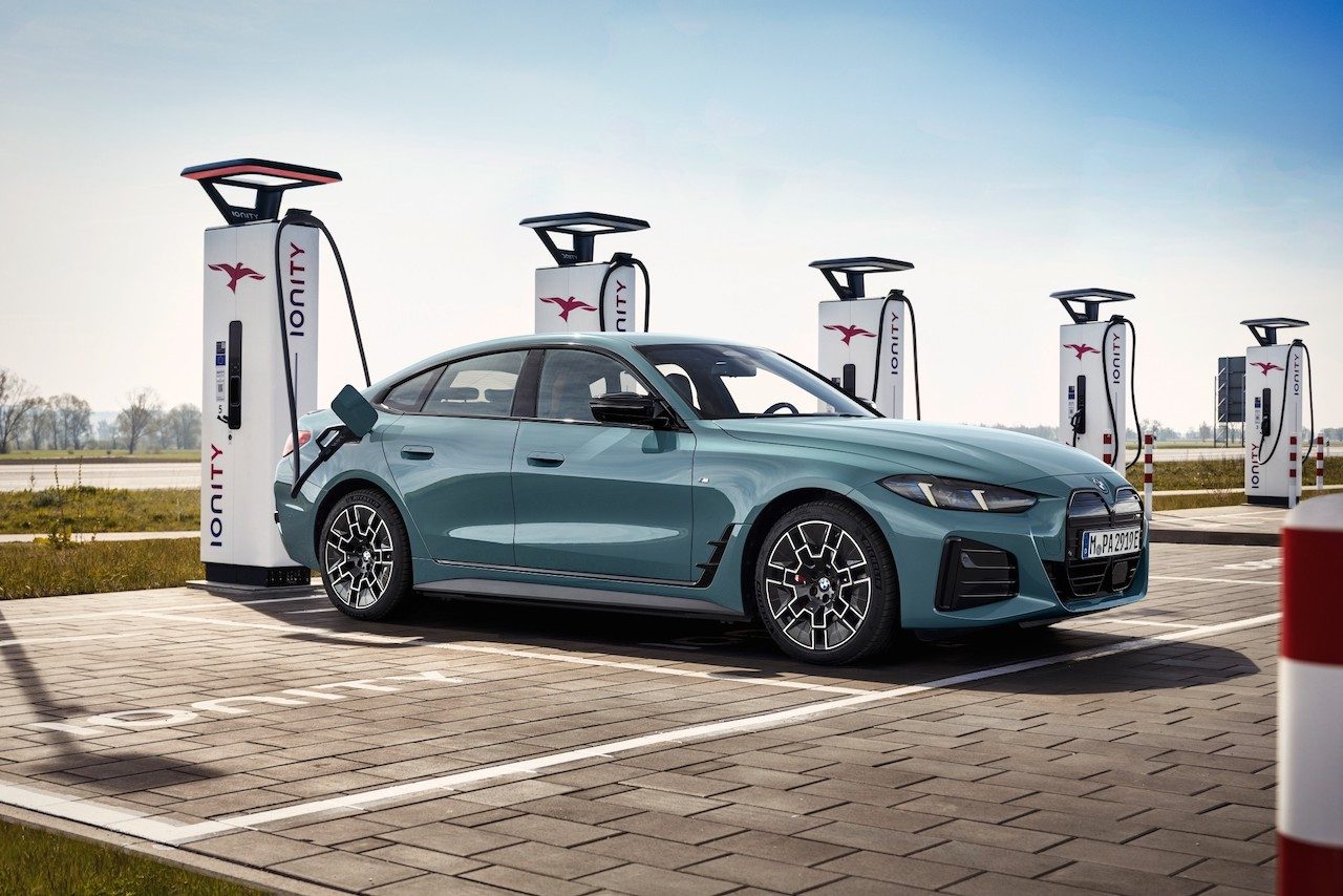 BMW 4