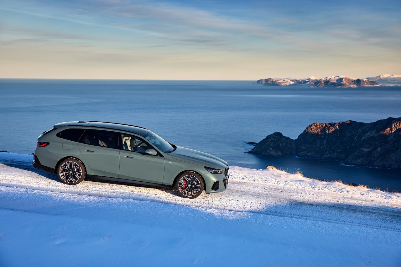 BMW i5 Touring 