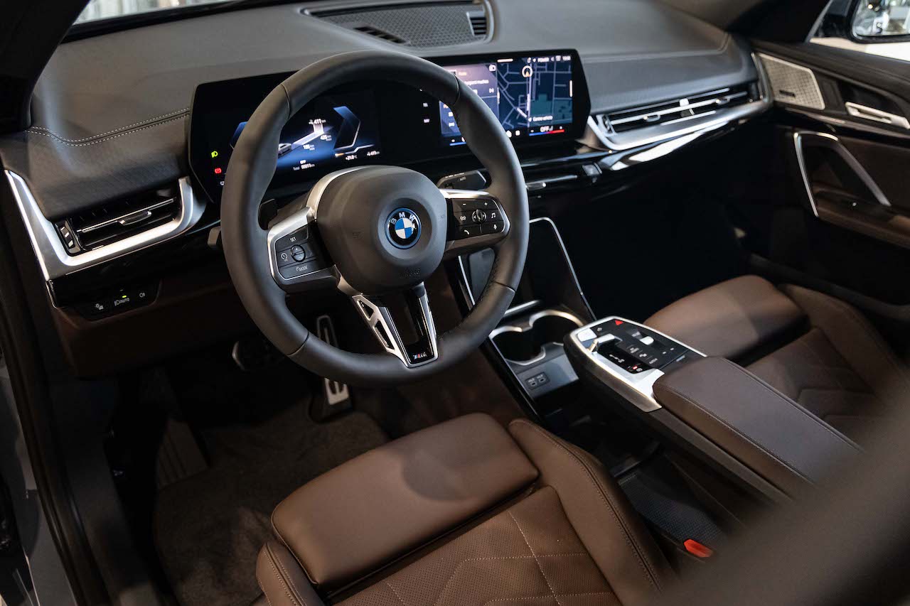 BMW iX2